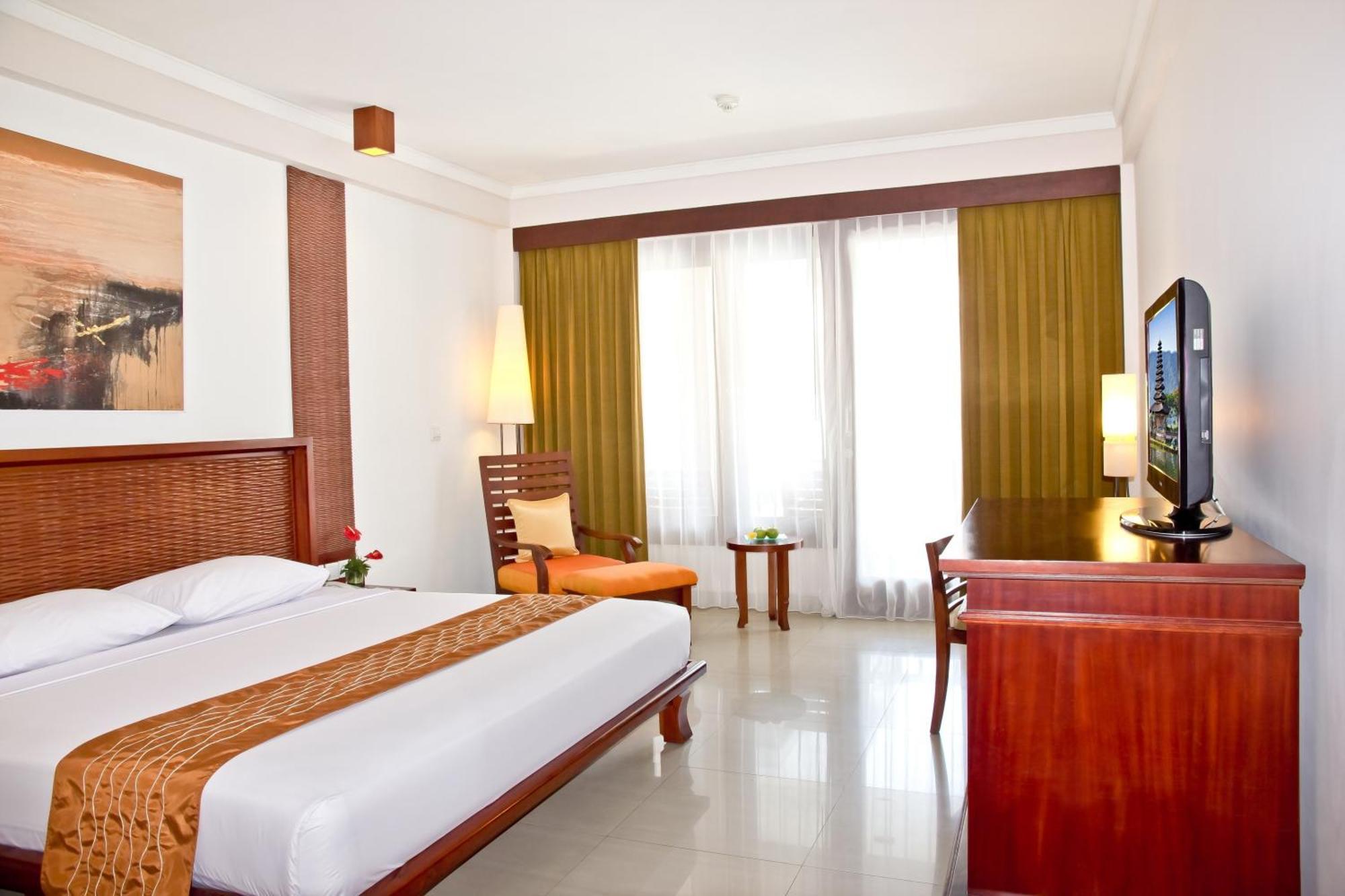 Deluxe Double or Twin Room